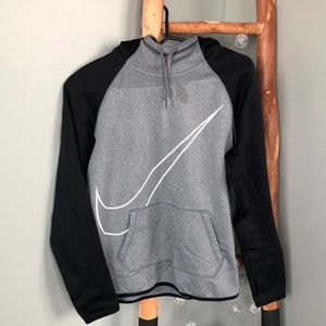 Nike Women’s Size Small Sweatshirt Gray and Black Color